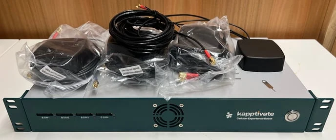 4G antennas and SIM ejector